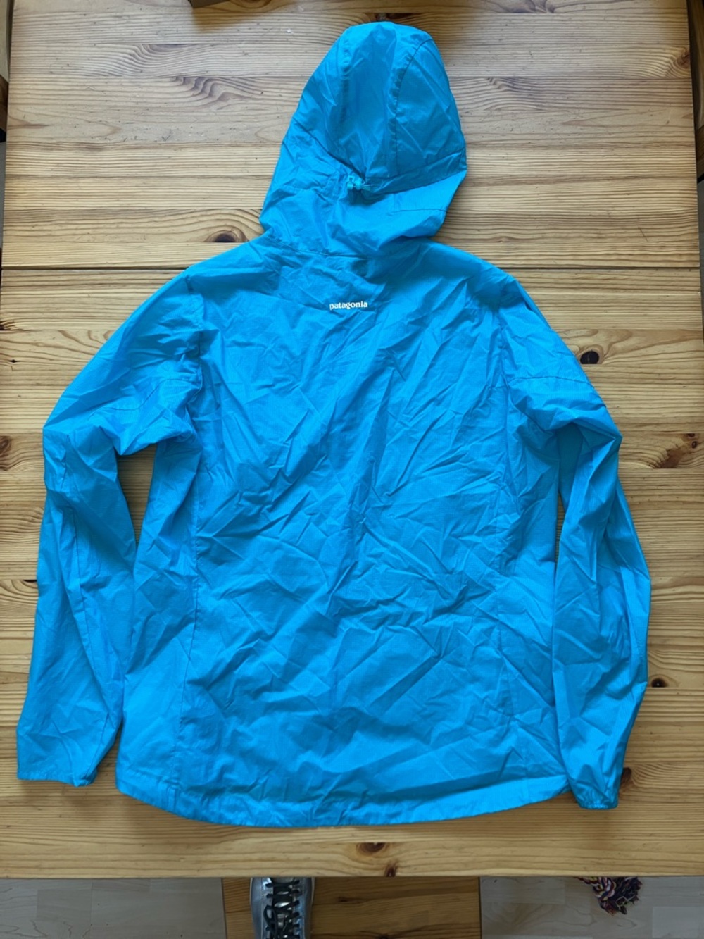 Patagonia Houdini Women's Bright Turquoise Hooded lightweight Shell Jacket - Picture 4 of 4
